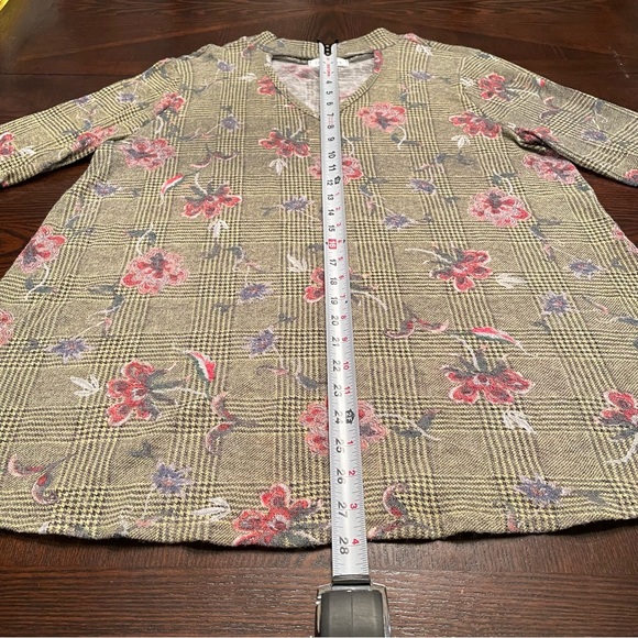 NWOT Ces Femme Yellow Plaid Floral Top | Size Large - Picture 5 of 13